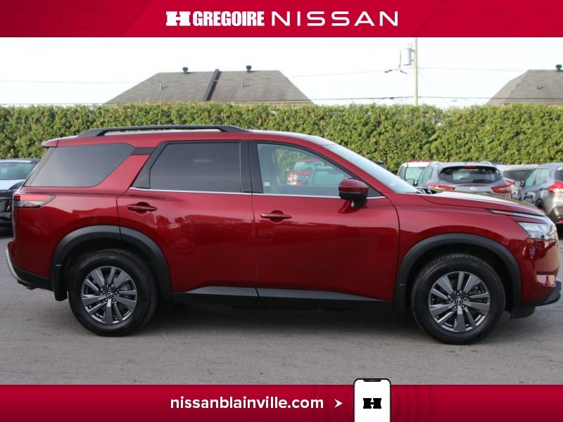 2024 Nissan Pathfinder Red Blainville - photo #10