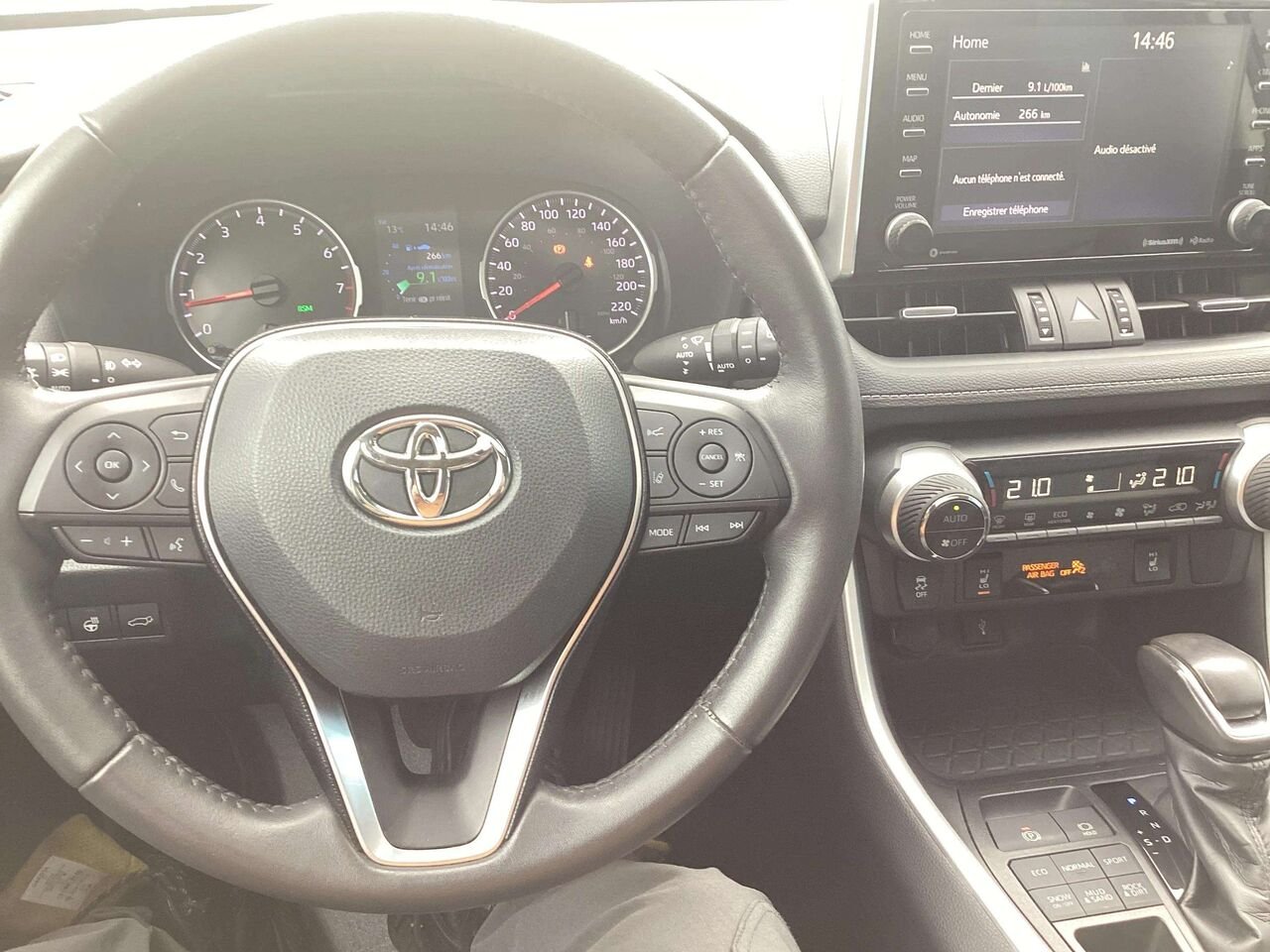 2020 Toyota RAV4 XLE TI Grey Gatineau - photo #9