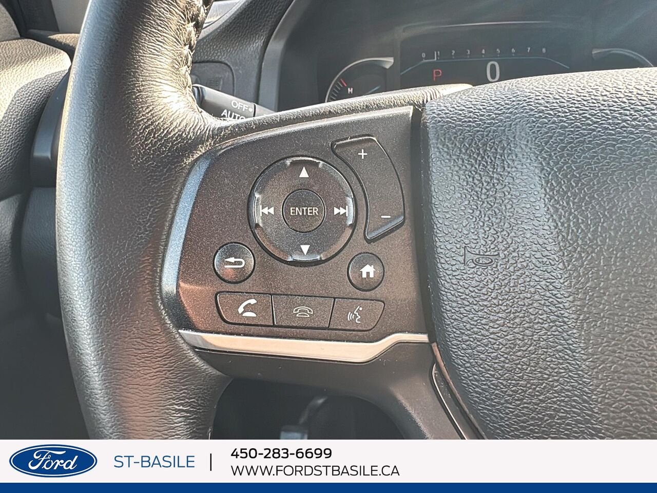 2022 HONDA PILOT Black Saint-Basile-le-Grand - photo #25