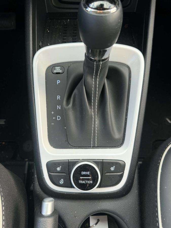 Hyundai Venue 2026 Vert Saint-Basile-le-Grand - photo #9