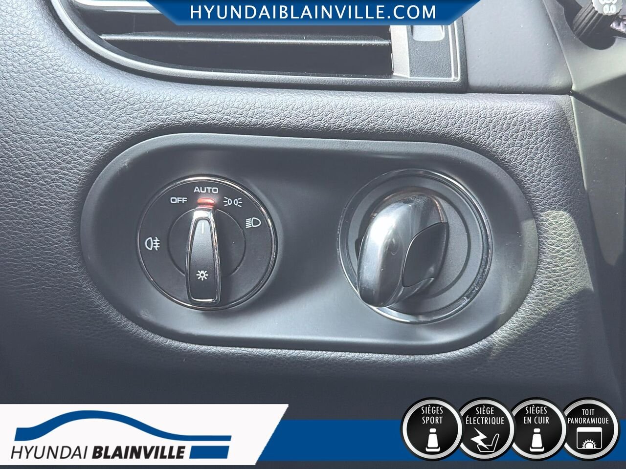 Porsche Macan 2022 Orange Blainville - photo #11