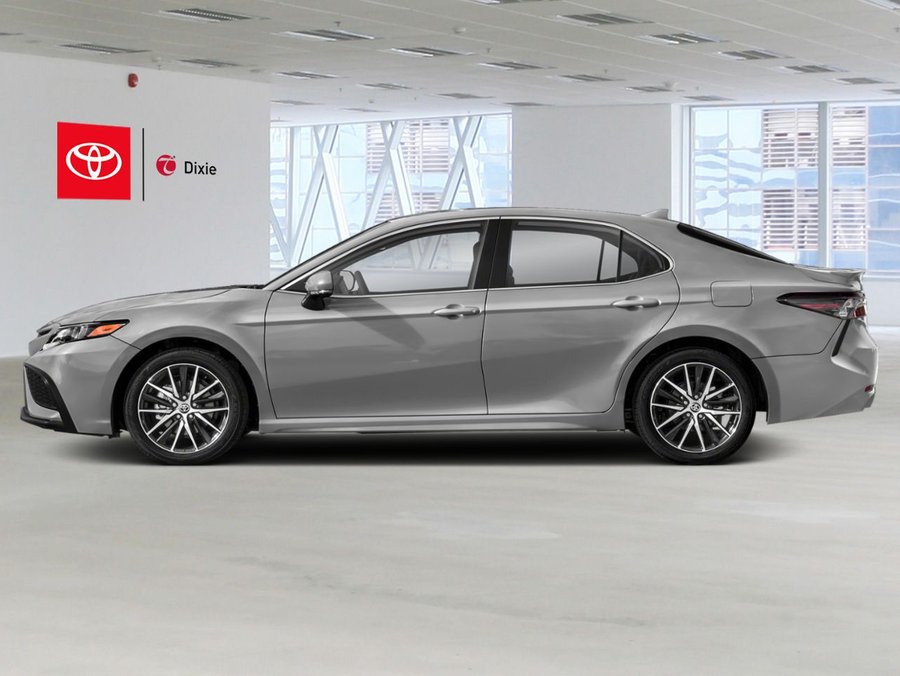 2024 Toyota Camry SE Auto Silver