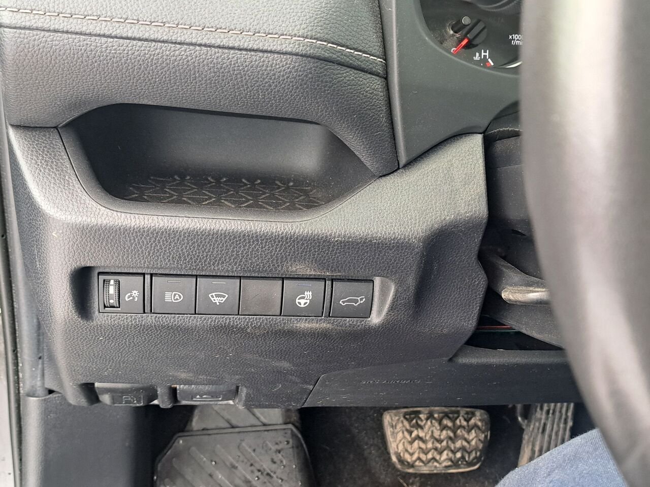 Toyota RAV4 XLE TI 2019 Noir minuit métallisé Lac-Etchemin - photo #11