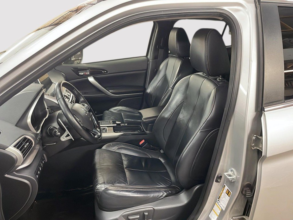 2018 Mitsubishi Eclipse Silver Mont-Laurier - photo #9