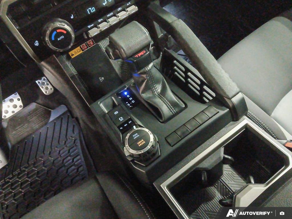 2025 Toyota Tacoma S2501725 | 4x4 Double Cab Auto White Edmonton - photo #17