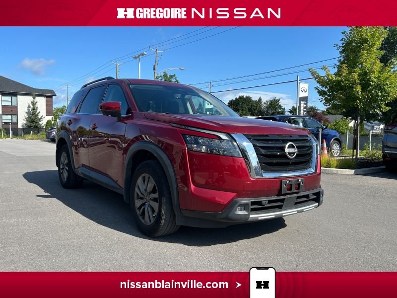 Nissan Pathfinder 2024 Rouge Saint-Eustache - photo #0