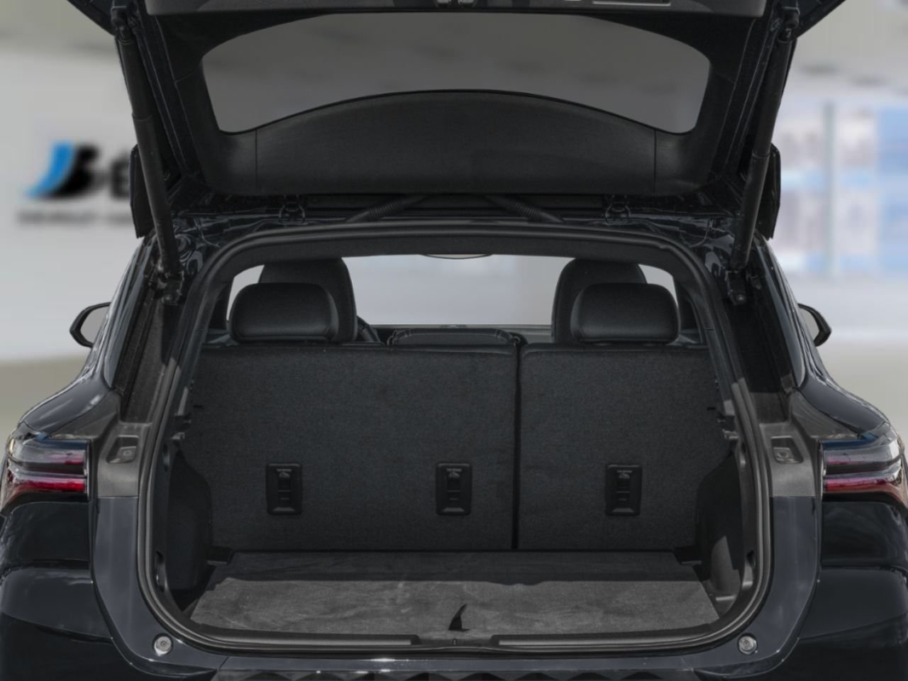 CHEVROLET Equinox EV EQUINOX EV RS eAWD (2RS) 2027 NOIR Rivière-du-Loup - photo #9