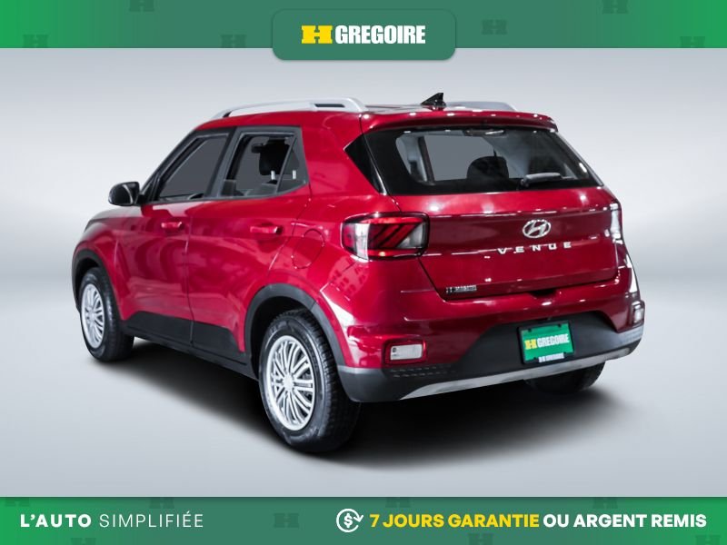 2020 Hyundai Venue Red Saint-Eustache - photo #5