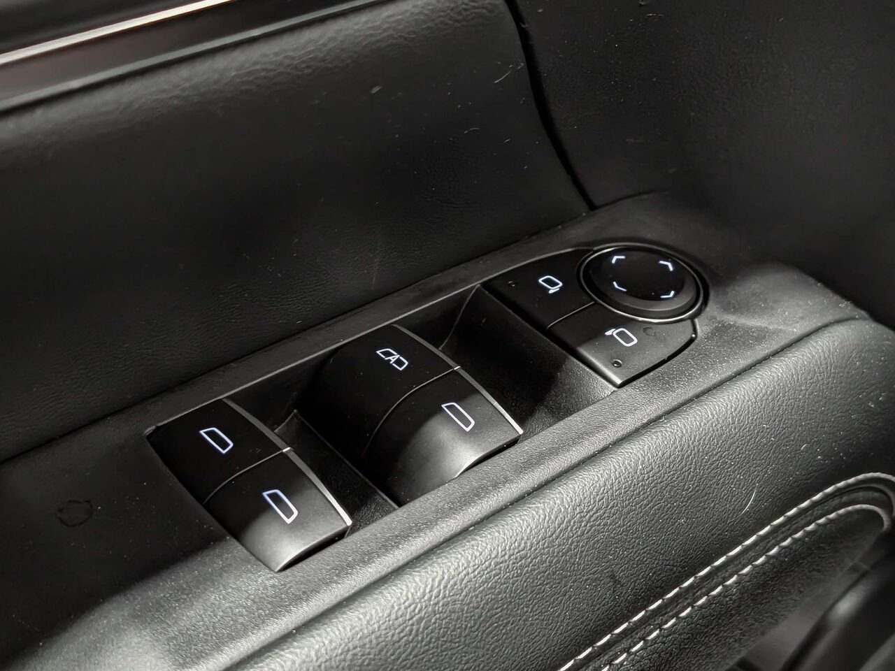 GMC Terrain Denali AWD 2026 Blanc Sherbrooke - photo #21