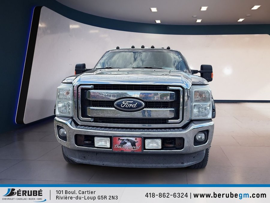 Ford Super Duty F-350 DRW 2011 2011 Noir