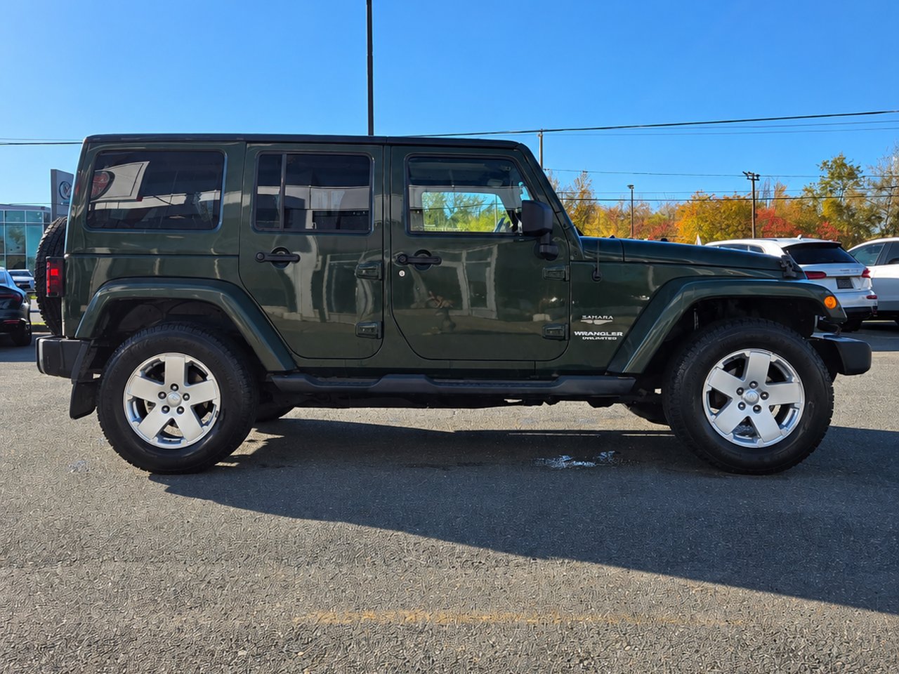 2011 Jeep Wrangler Unlimited Green Granby - photo #7