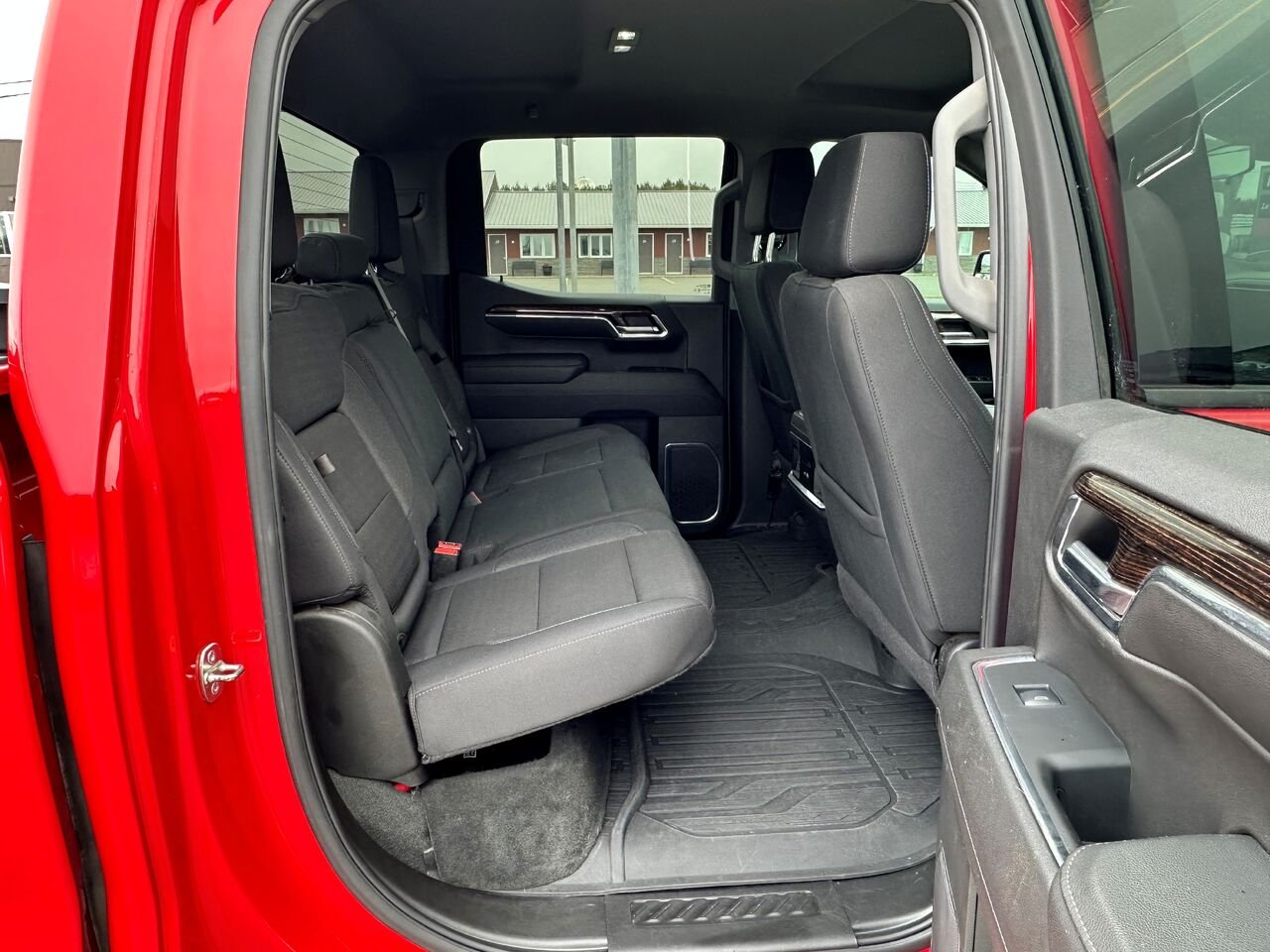 2024 GMC SIERRA K1500 ELEVATION SIERRA K1500 ELEVATION Red Matane - photo #13