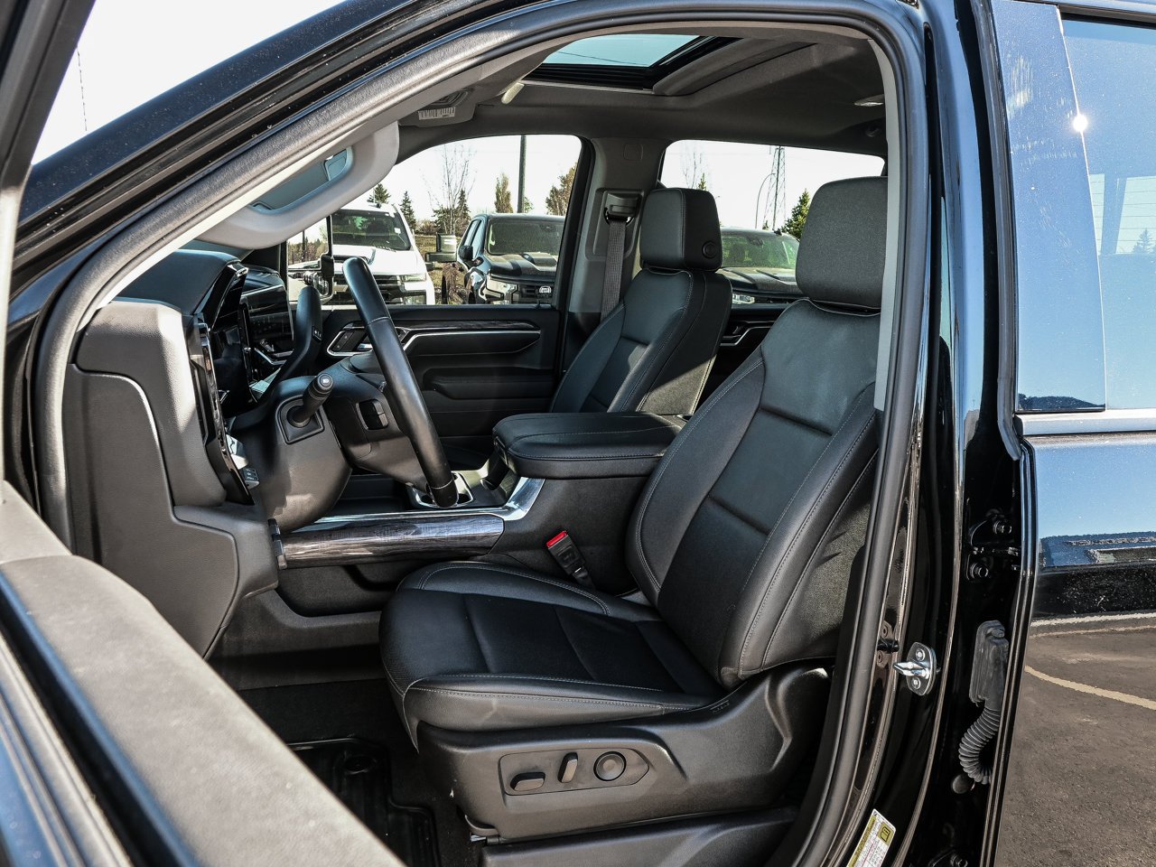 2024 Chevrolet Silverado 2500HD 4WD Crew Cab 159 LTZ Black Sherwood Park - photo #17