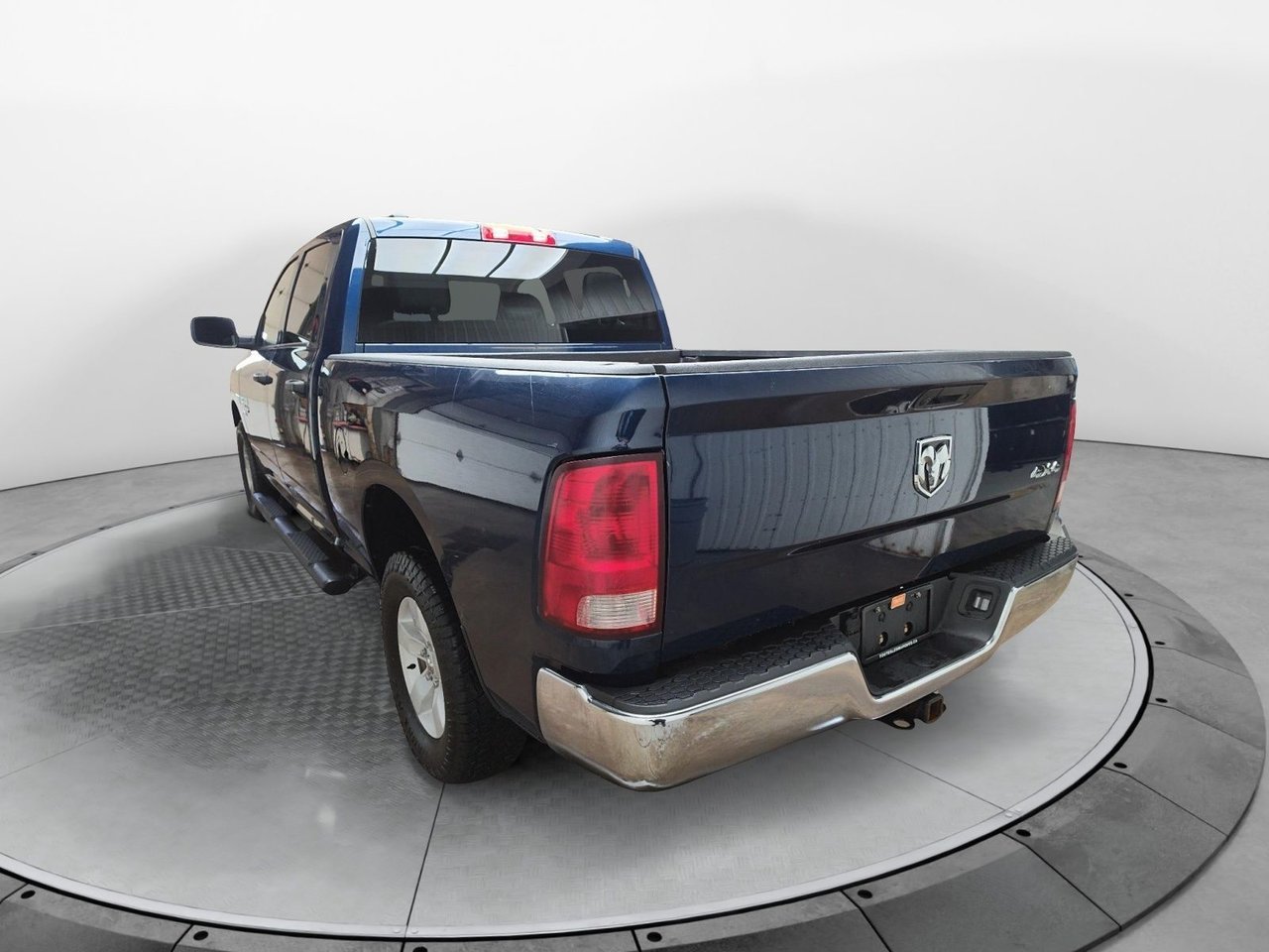 Ram 1500 Classic 2023 Baie-Comeau - photo #3