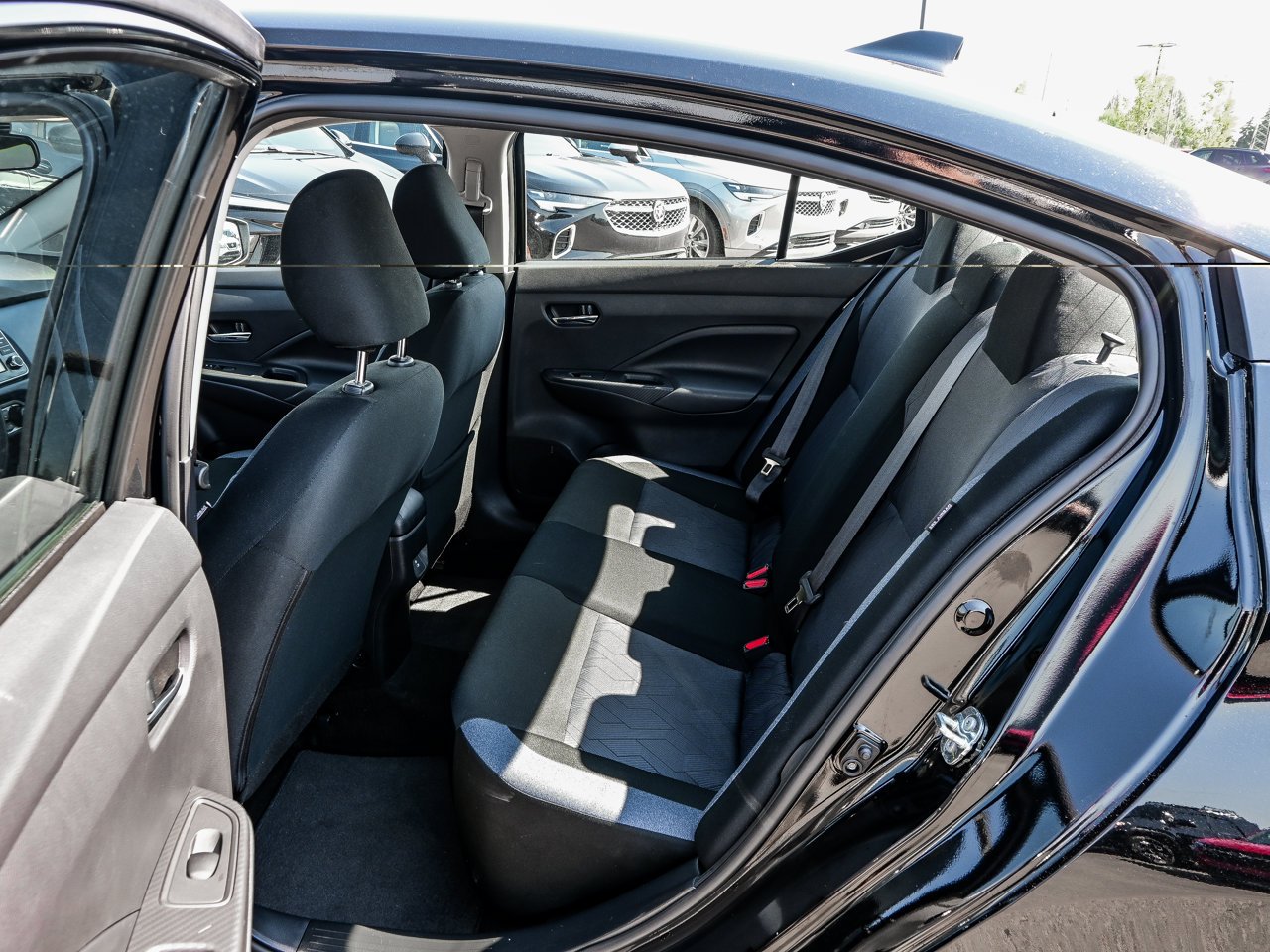 2025 Nissan Versa SV CVT Black Sherwood Park - photo #29