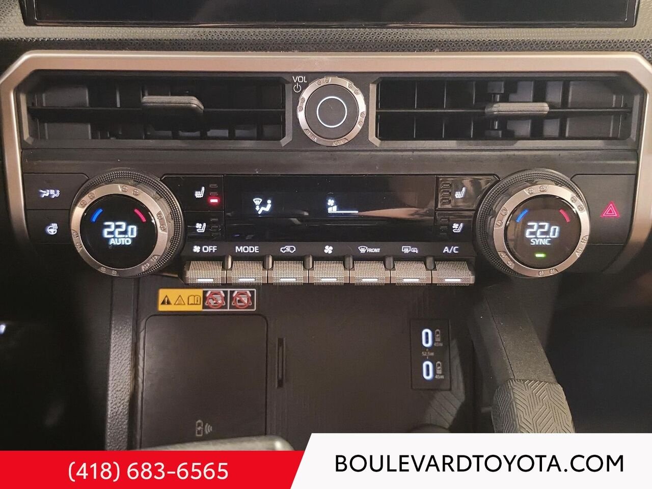 2025 Toyota 4RUNNER 100761A-69 | GROUPE LIMITED, 7 PLACES, 4X4 White Québec - photo #15