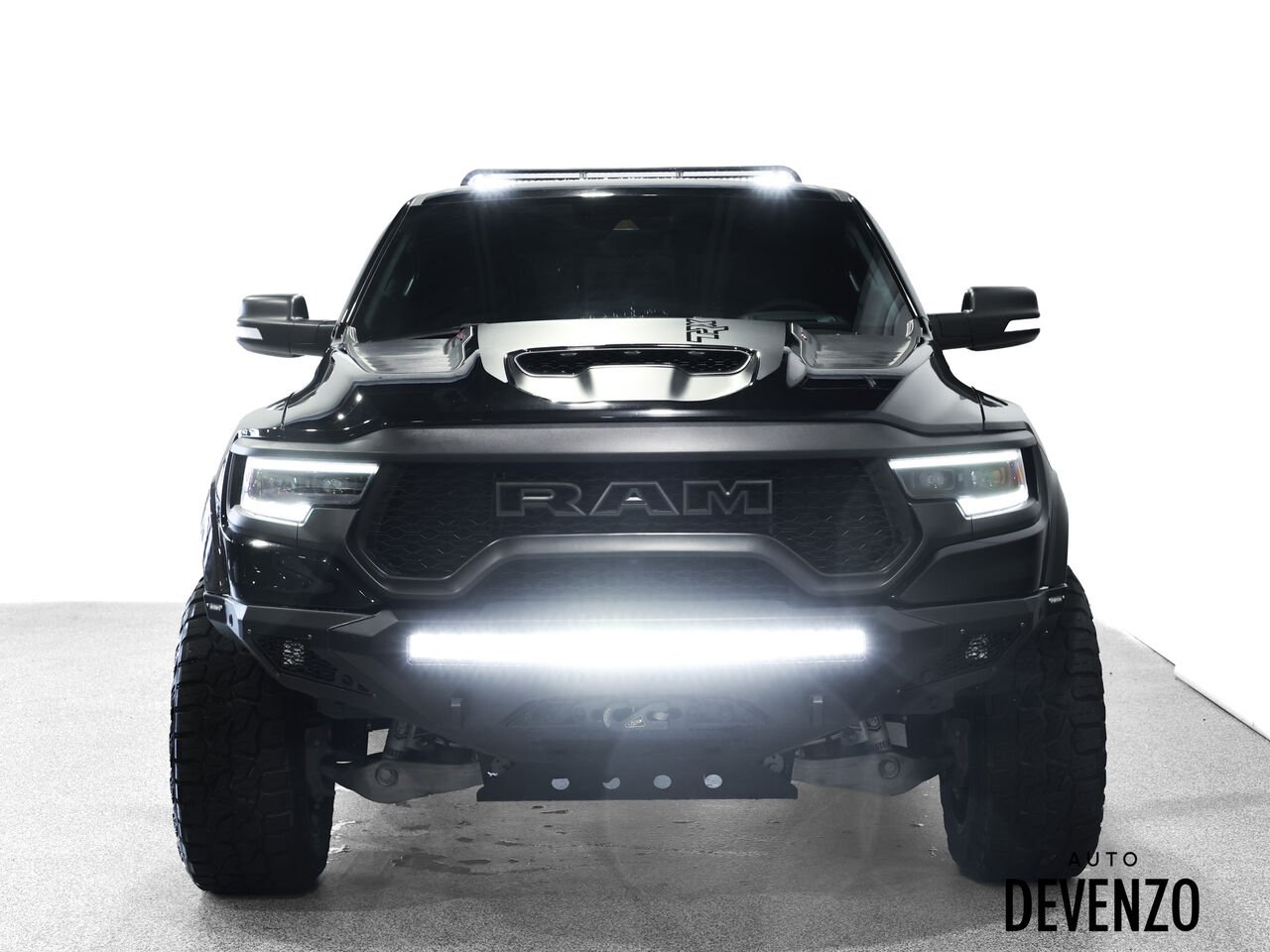 2021 Ram 1500 Black Saint-Eustache - photo #7