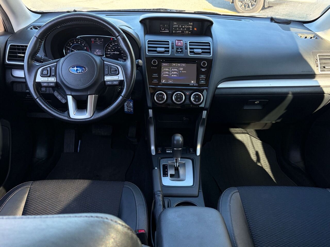 Subaru Forester Touring 2018 Noir Gatineau - photo #14