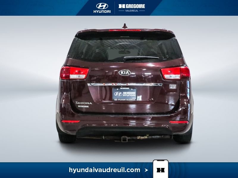 2018 Kia Sedona Red Laval - photo #8