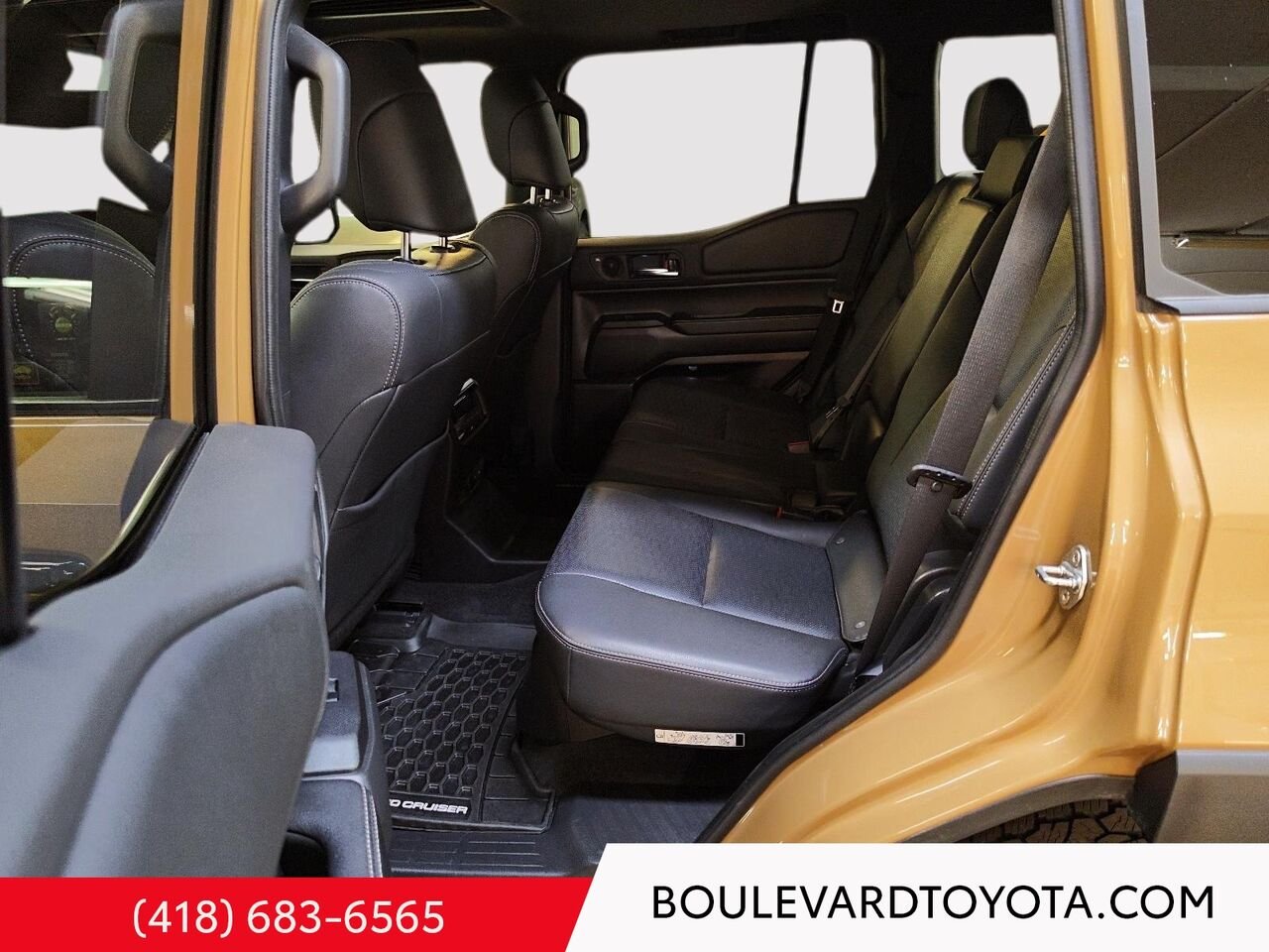Toyota LAND CRUISER 100345A-85 | PREMIUM, 4X4 2025 Brun Québec - photo #25