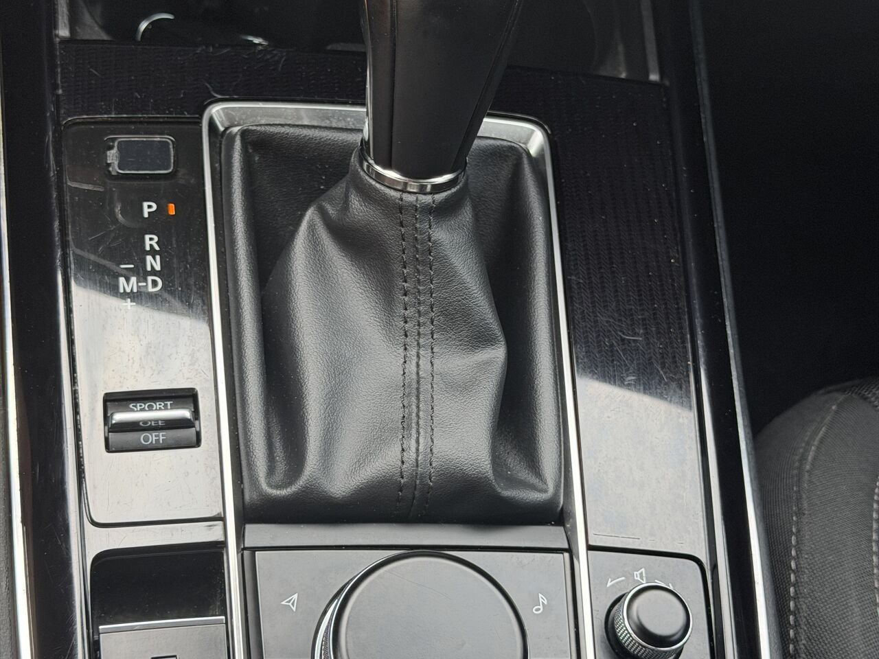 2022 Mazda CX-30 Black Ste-Marie - photo #17