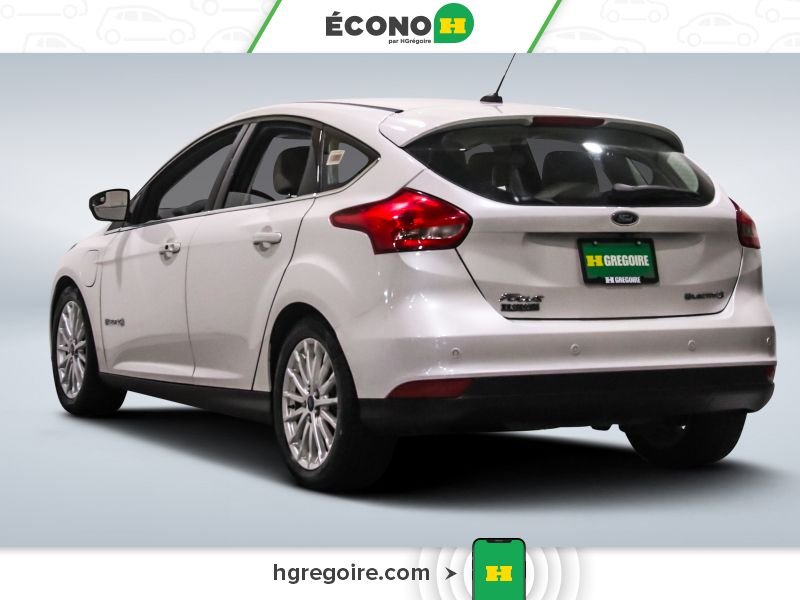 2018 Ford Focus White Laval - photo #5