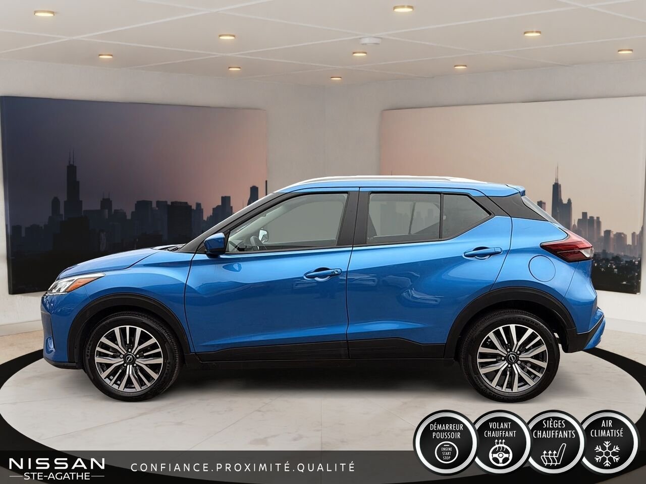 Nissan Kicks Play SV | 1 PROPRIÉTAIRE | JAMAIS ACCIDENTÉ | BANCS CHAUFFANTS | VOLANT CHAUFFANT 2025 Bleu Sainte-Agathe-des-Monts - photo #5