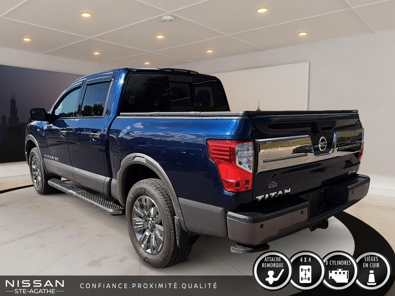 2018 Nissan Titan Blue Sainte-Agathe-des-Monts - photo #5