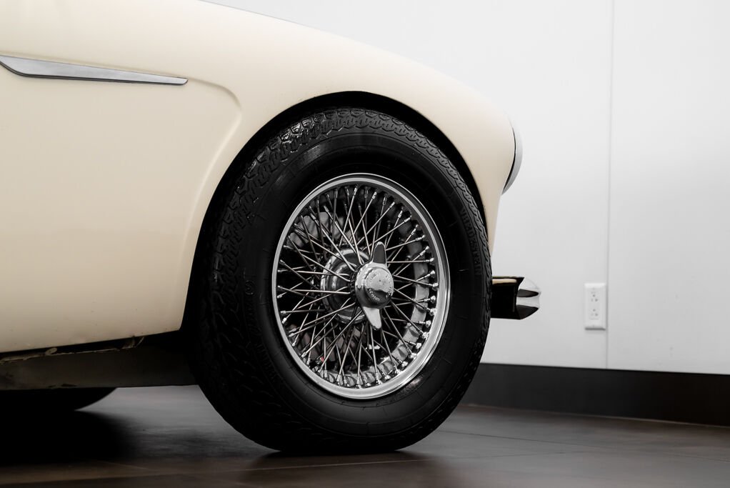 Austin Healey BN7 Mrk 1 1961 Blanc Montréal - photo #8