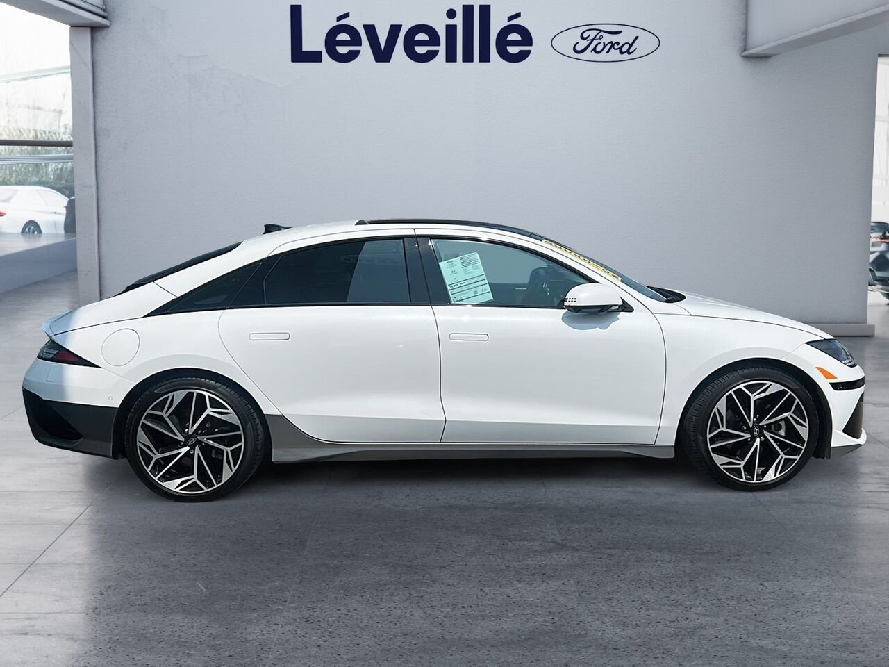 2023 Hyundai IONIQ 6 White Saint-Jérôme - photo #6