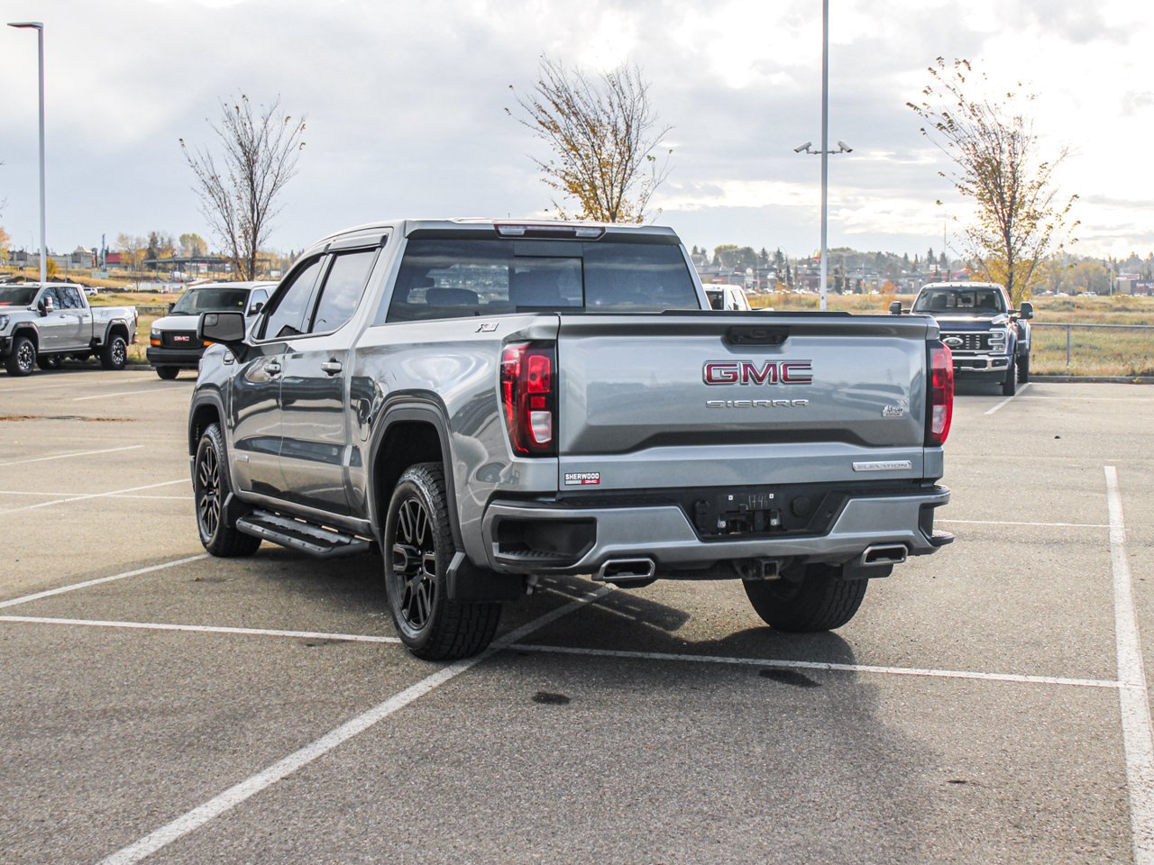 2024 GMC Sierra 1500 4WD Crew Cab 147 Elevation Grey Sherwood Park - photo #5