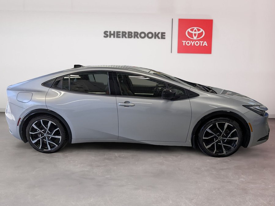 2025 Toyota Prius Prime 2025 Cutting Edge Silver