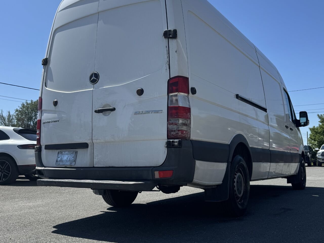 2014 Mercedes-Benz Sprinter Diesel 2500 White Granby - photo #8