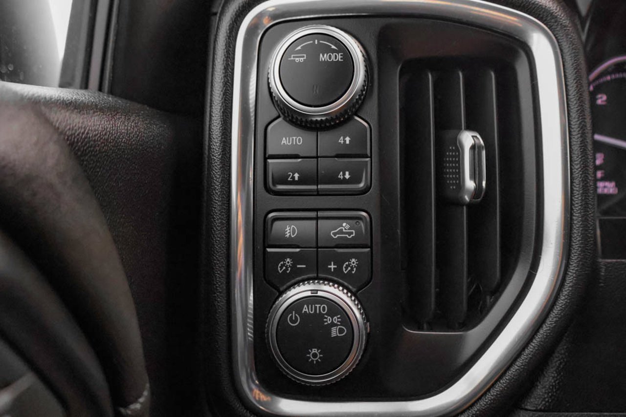 2021 GMC Sierra 1500 4WD Crew Cab 157 Elevation Black Sherwood Park - photo #17