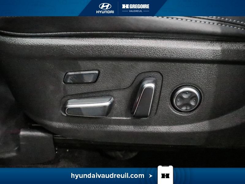 2023 Hyundai Santa Fe Red Laval - photo #19