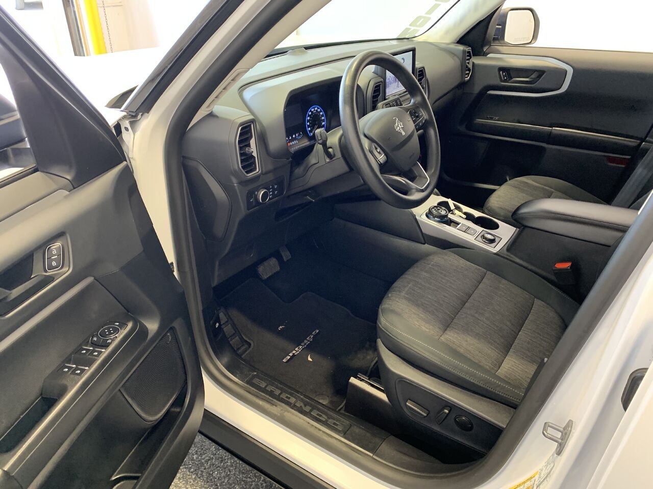 Ford Bronco Sport BIG BEND AWD 1,5L+ 4X4+ANDROID AUTO CARPLAY 2023 Blanc Châteauguay - photo #27