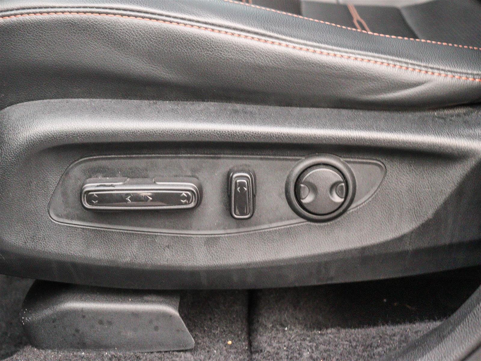 2023 Honda CR-V Hybrid Touring Ottawa & Gatineau - photo #6