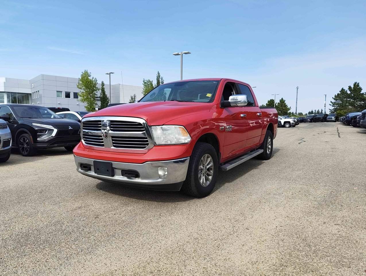 2013 Ram 1500 4WD Crew Cab 140.5 SLT Red Sherwood Park - photo #3