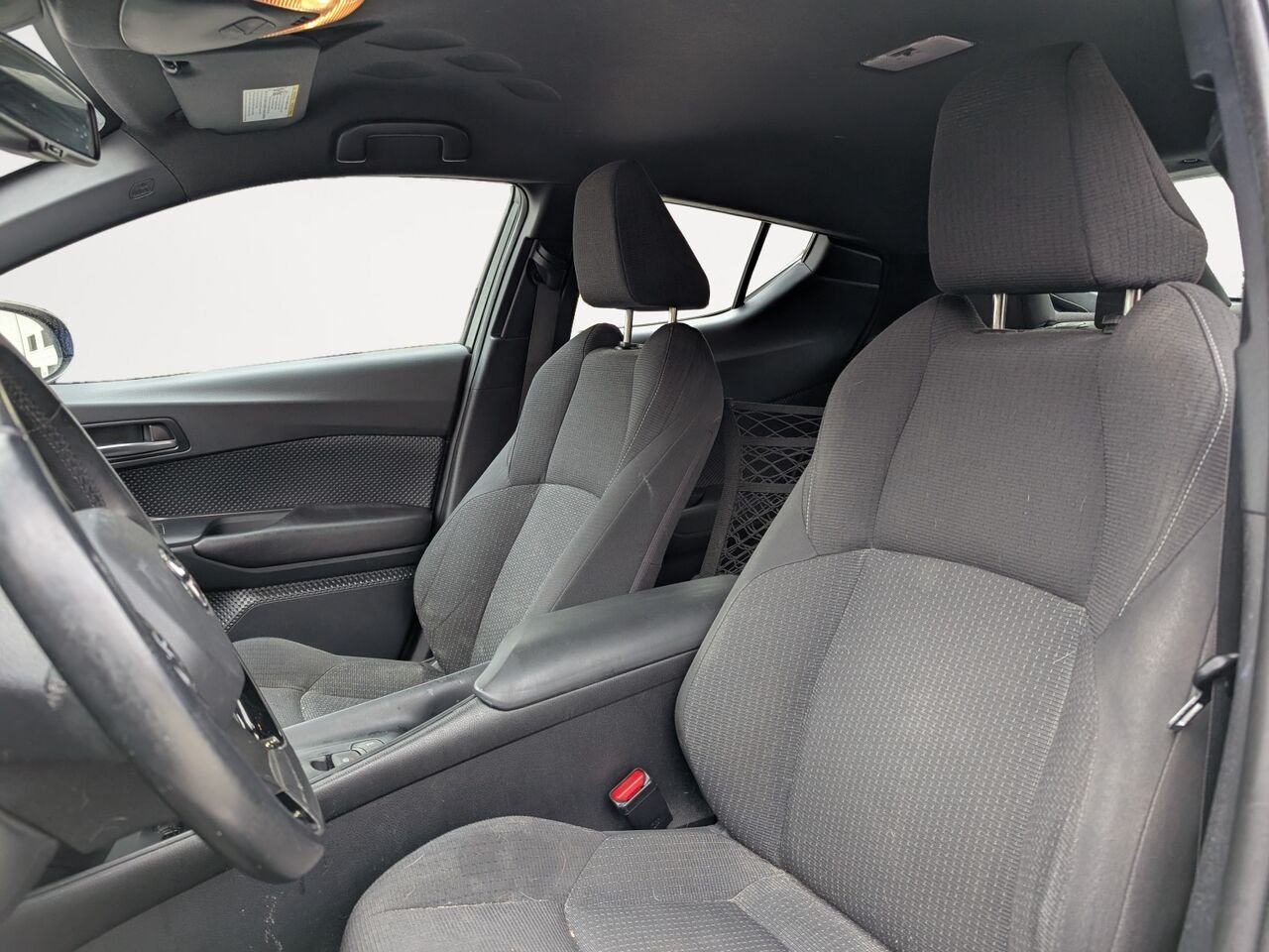 2018 Toyota C-HR NMTKHMBXXJR038335 Blue Sherbrooke - photo #6