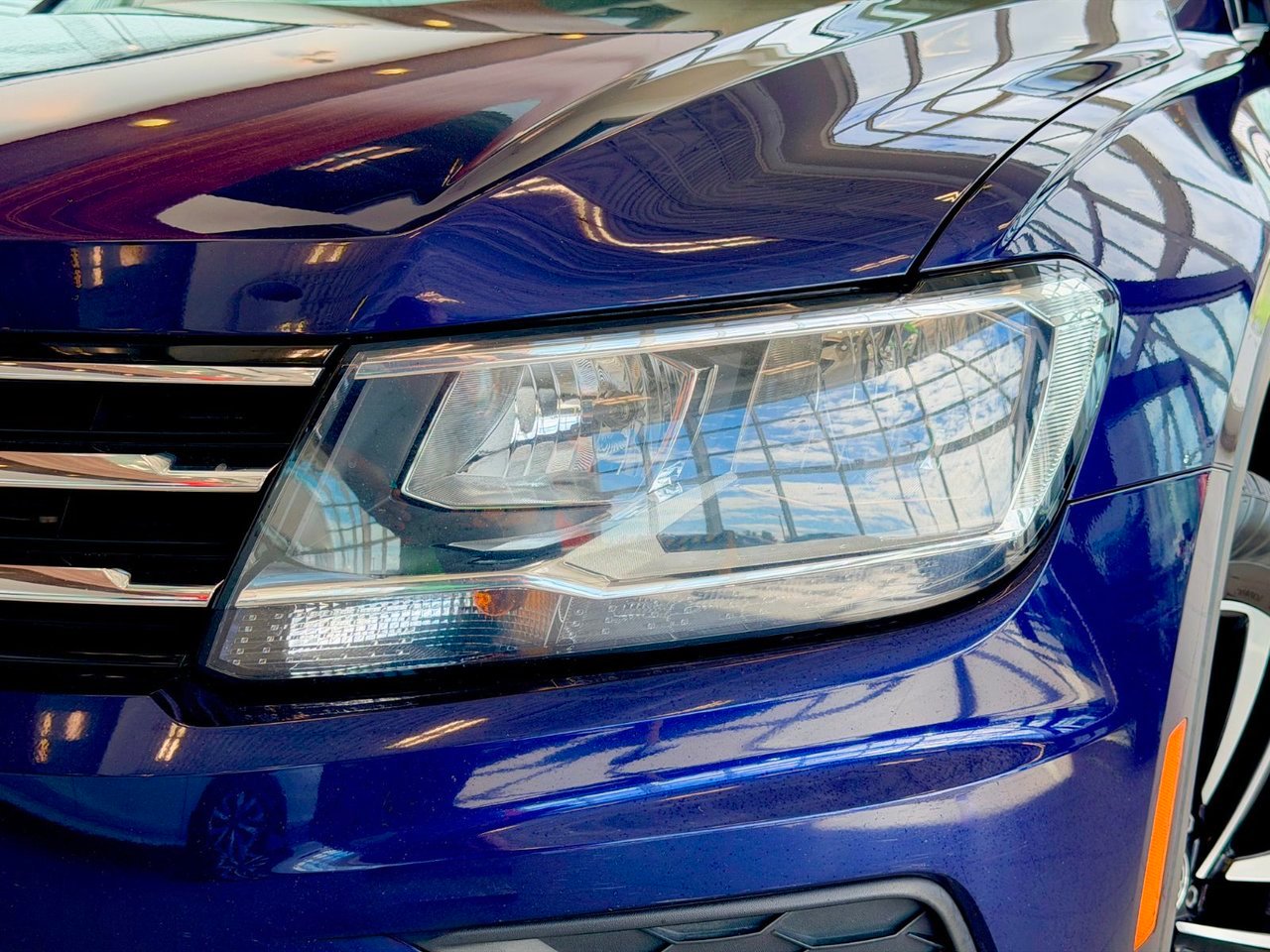 2021 Volkswagen Tiguan Notre-Dame-des-Prairies - photo #3