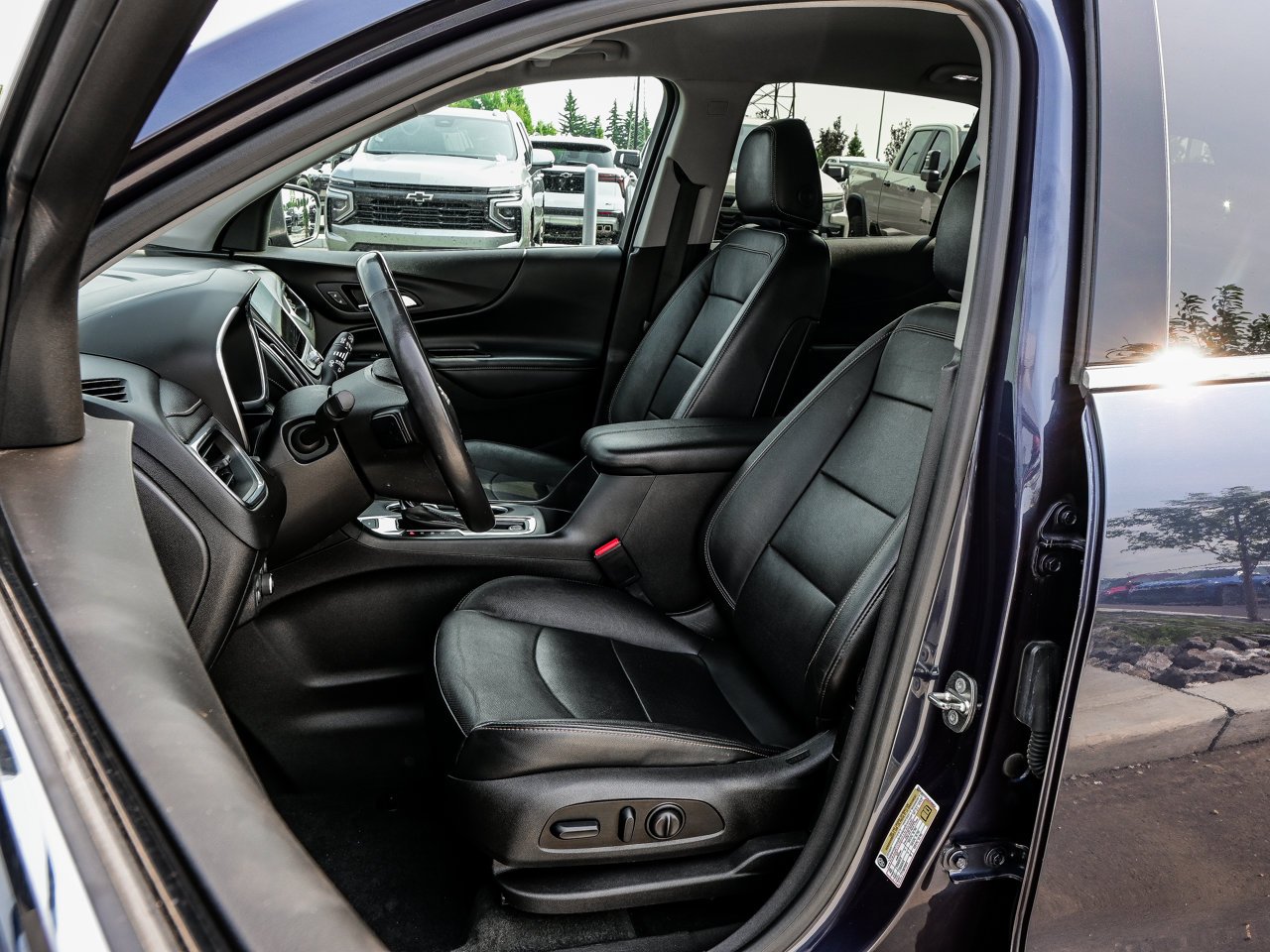 2018 Chevrolet Equinox AWD 4dr Premier w/3LZ Blue Sherwood Park - photo #15