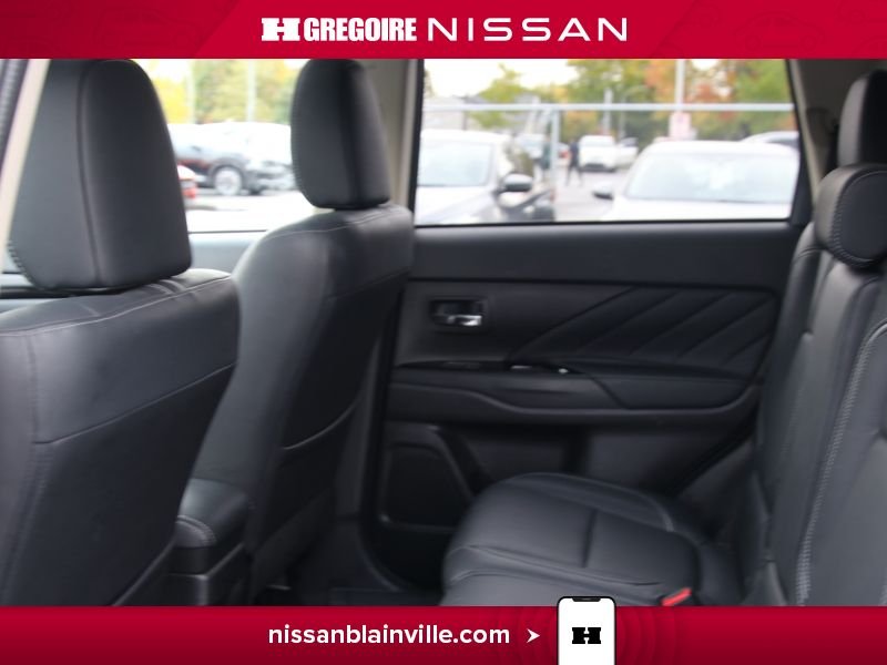 2018 Mitsubishi Outlander Plug-In Hybrid Silver Blainville - photo #23