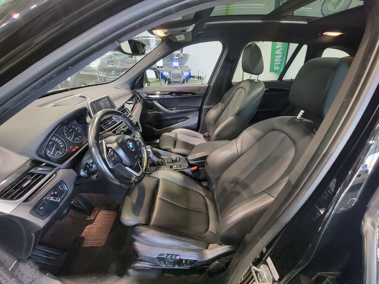 2018 BMW X1 Black  - photo #11