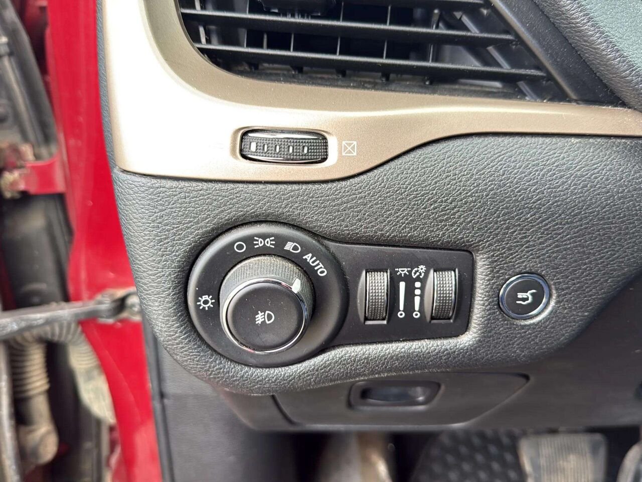 Jeep Cherokee North 2016 Rouge Gatineau - photo #15