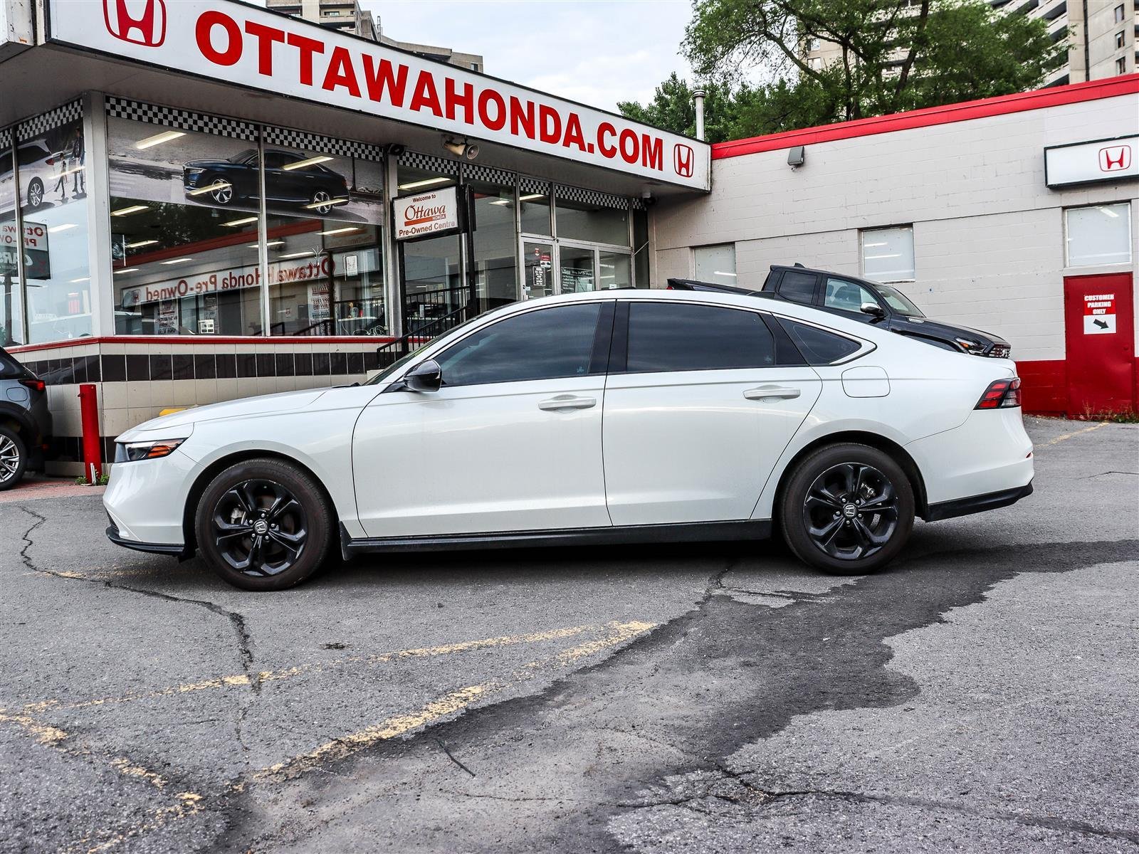 2024 Honda Accord Sedan EX Ottawa & Gatineau - photo #4