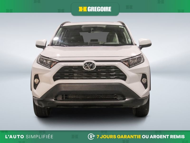 2021 Toyota Rav 4 White Saint-Eustache - photo #1