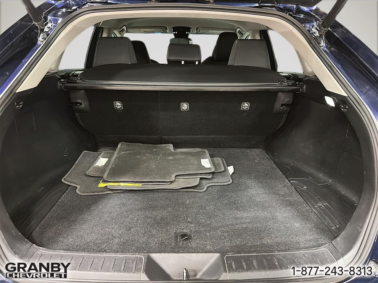 Toyota Venza LE TI | 26-0871A 2021 Bleu Granby - photo #8