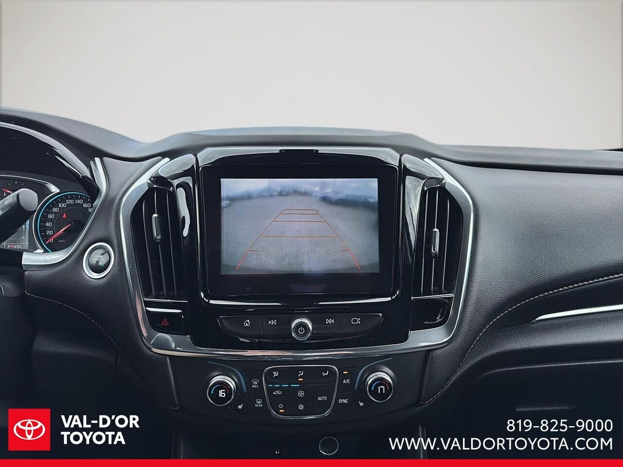 Chevrolet Traverse LT tissu 4 portes TI avec 1LT 2019 Noir Val-d'Or - photo #13