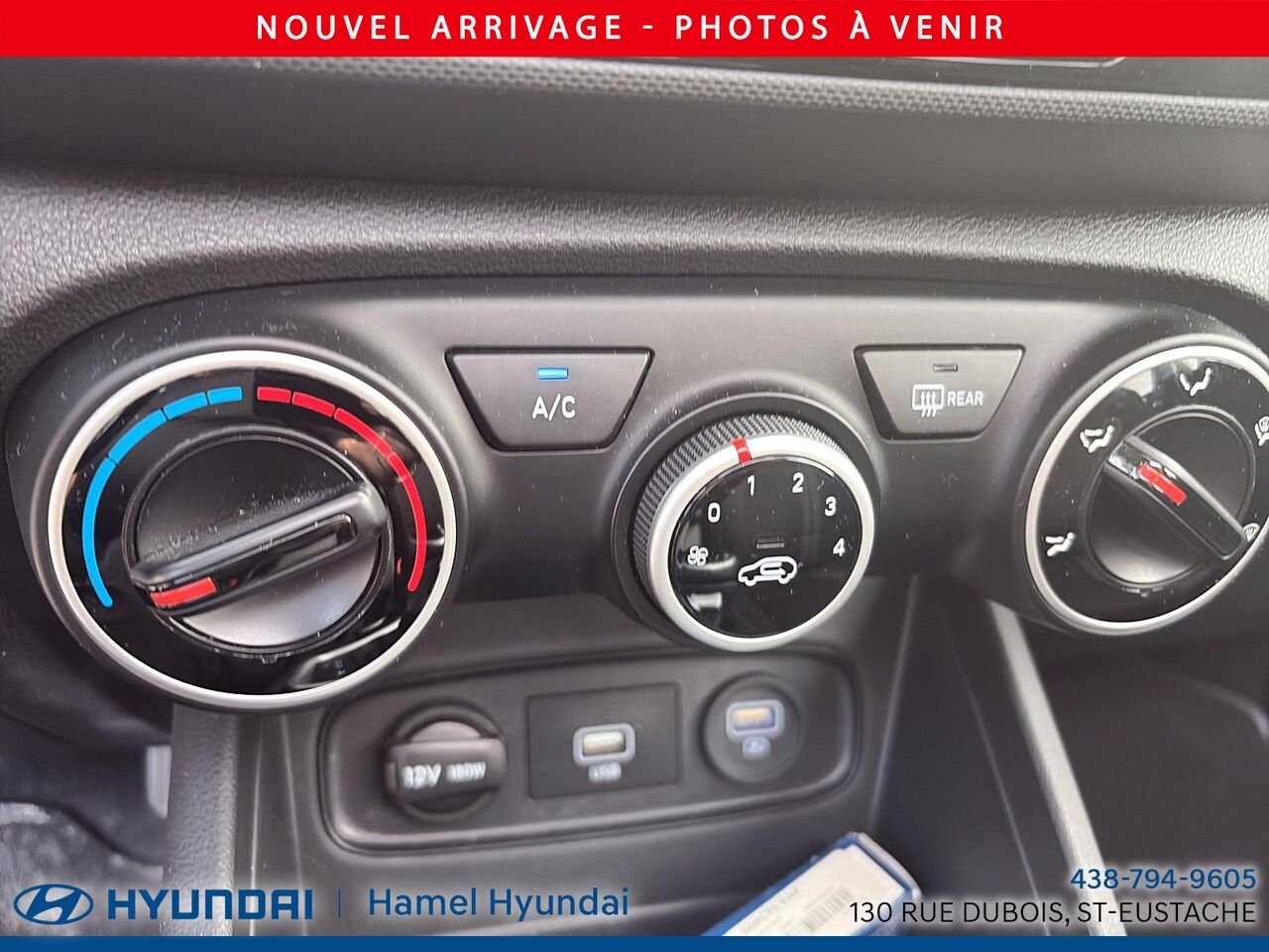 2020 Hyundai Venue White Saint-Eustache - photo #12