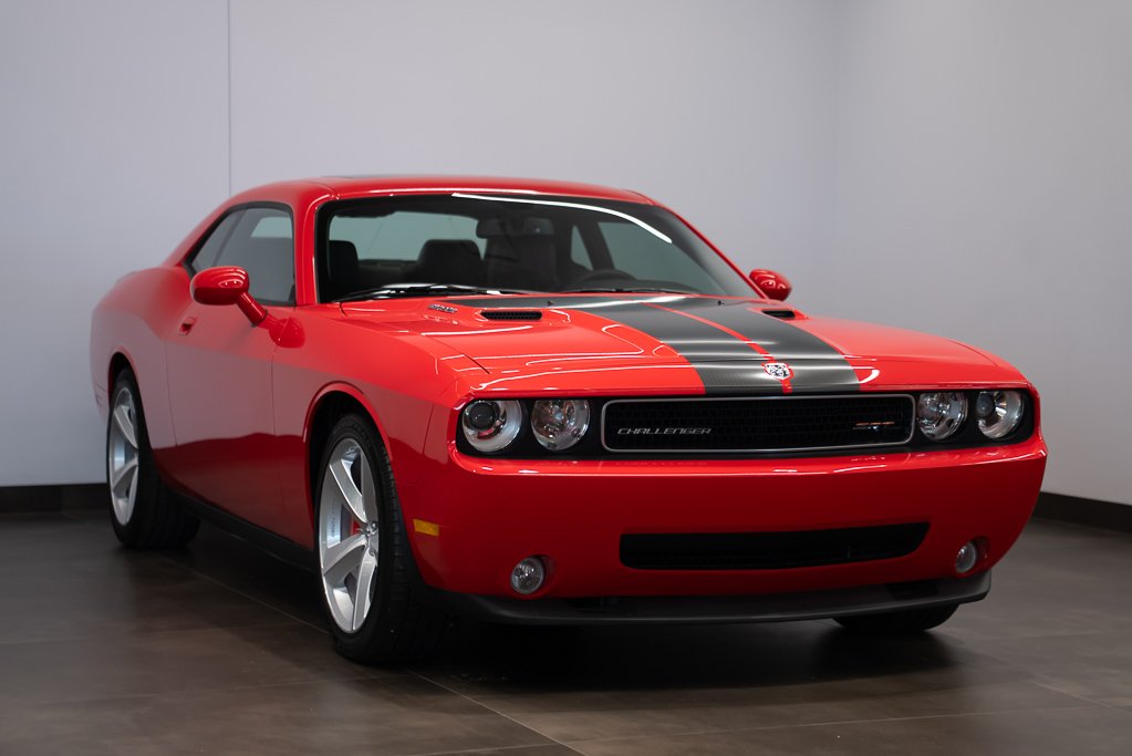 Dodge Challenger Coupé 2 portes SRT8 MANUAL *PRICE IN USD* 2010 Rouge Kirkland - photo #3